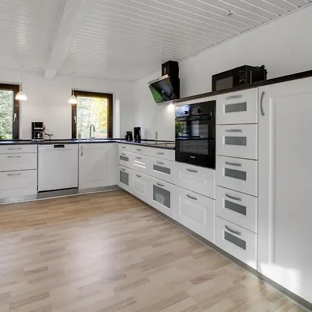 Lokke - 19km From The Sea By Interhome Skaerbaek